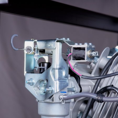 Бензиновый генератор FUBAG BS 9000 DA ES (трехфазный) с электростартером и коннектором автоматики в Нальчике фото