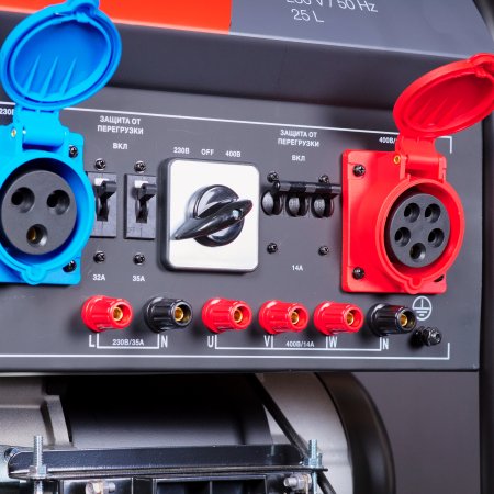 Бензиновый генератор FUBAG BS 8500 XD ES DUPLEX для одно и трехфазного режимов работы в Нальчике фото