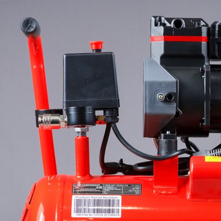 Компрессор безмасляный малошумный FUBAG Свободный Воздух (Free Air) 170/24/1.5 S в Нальчике фото